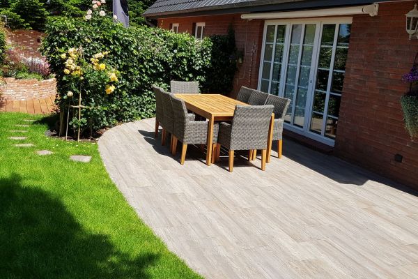 Firma Görtzen in Viöl - Garten und Terrasse